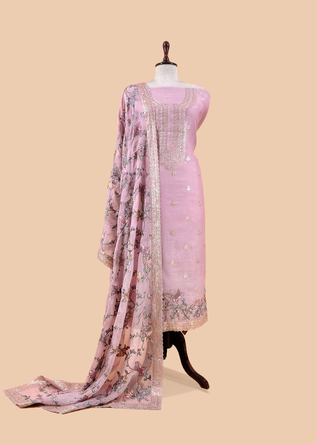 Mulmul unstitched suit gifting for women

