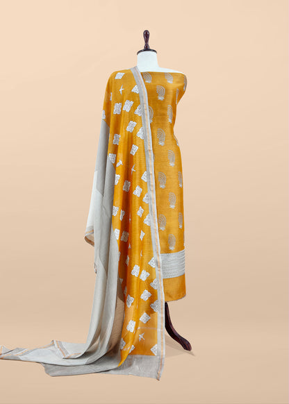 Maheshwari unstitched suit set at the best price

