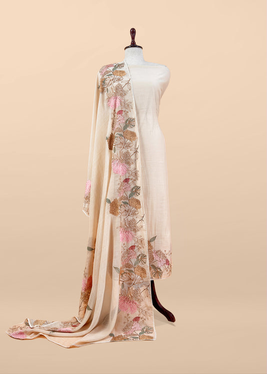 Mulmul suit set with flower embroidered

