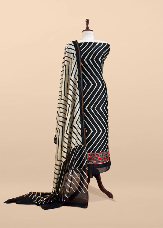 Black Handloom Lehariya Maheshwari Silk Suit With Patola Border