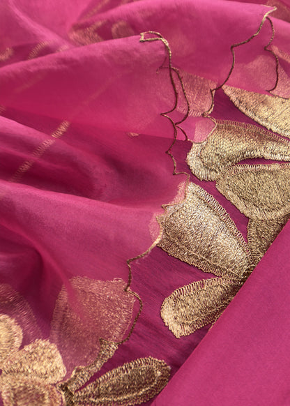 Pink Chanderi Kurta With Organza Dupatta Having Zari Embroidery
