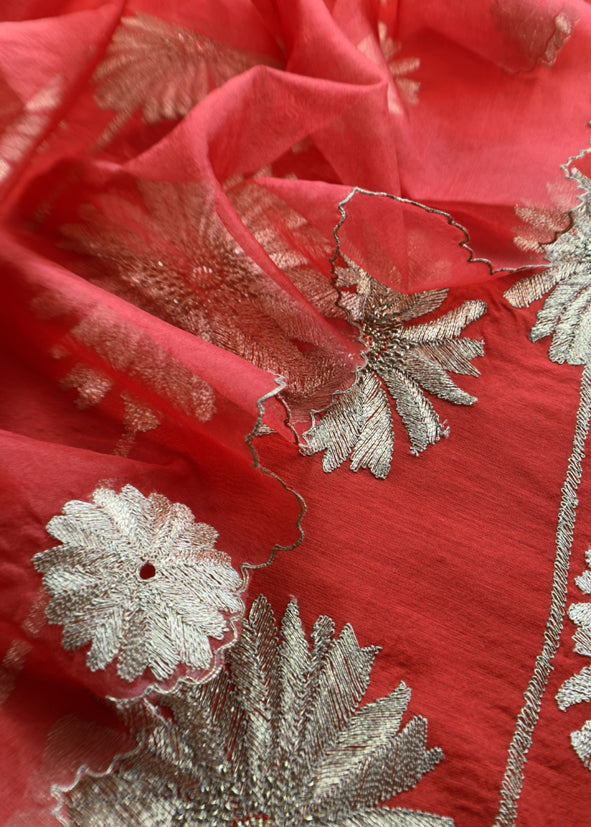 Red Chanderi Kurta With Organza Dupatta Having Zari Embroidery