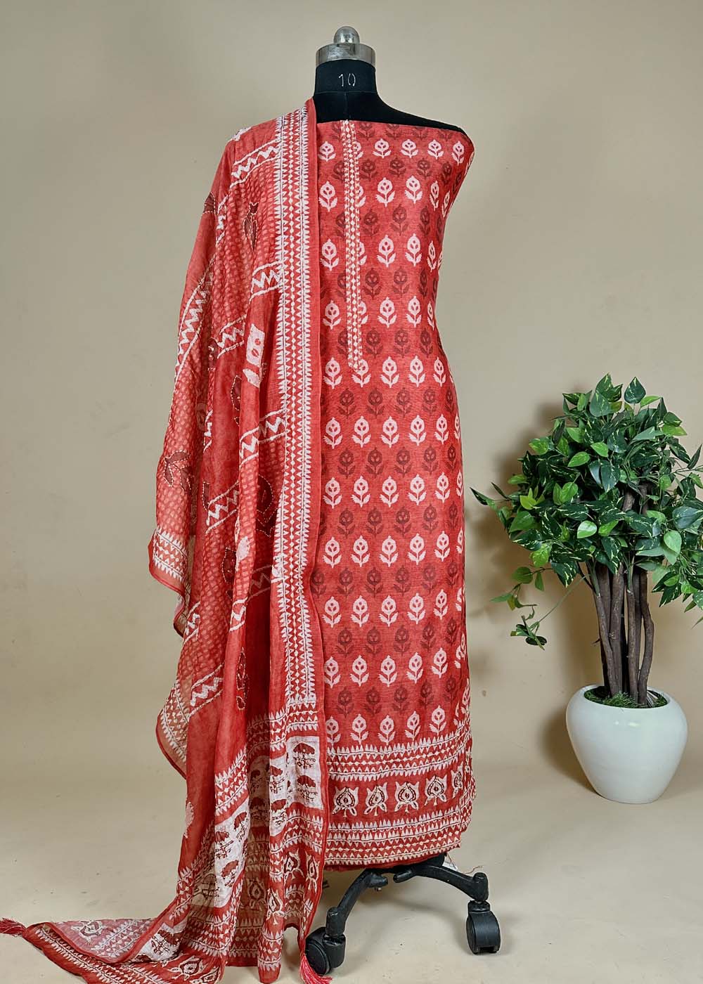 Black Chanderi Cotton Suit With Kantha Stitch Work