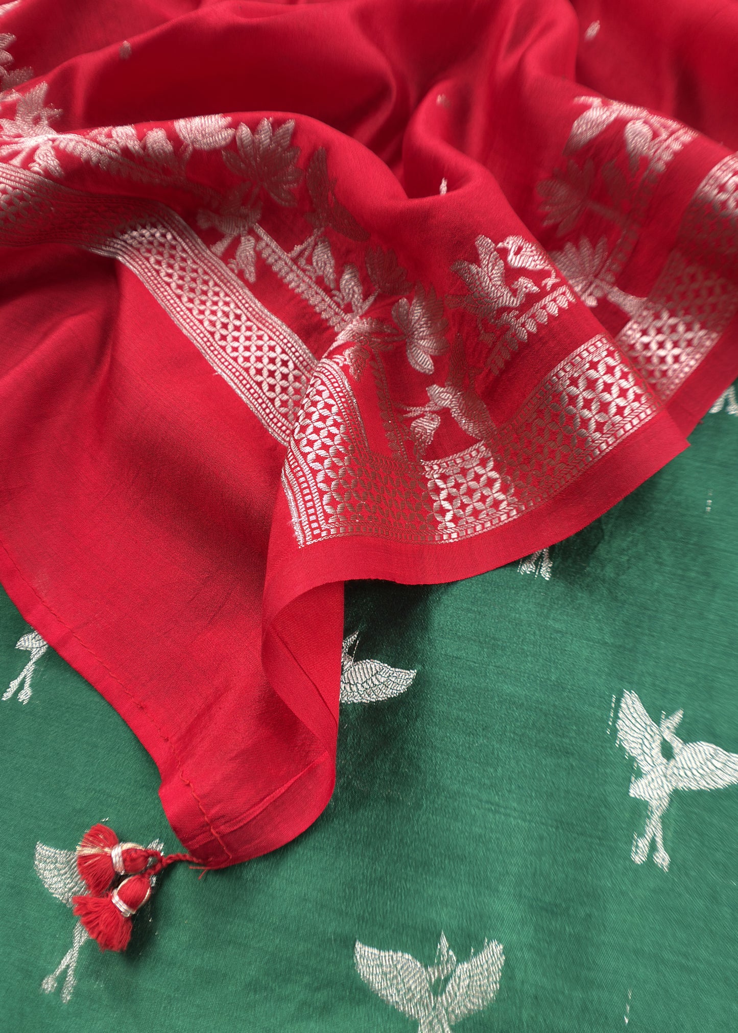 Red Green Son chiraiya Pure Silk suit fabric with Gold weaving