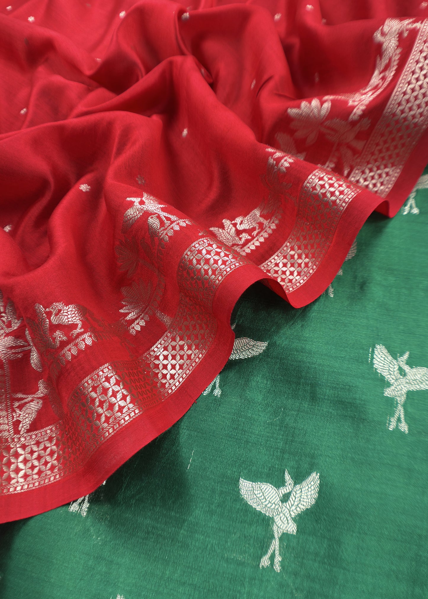 Red Green Son chiraiya Pure Silk suit fabric with Gold weaving