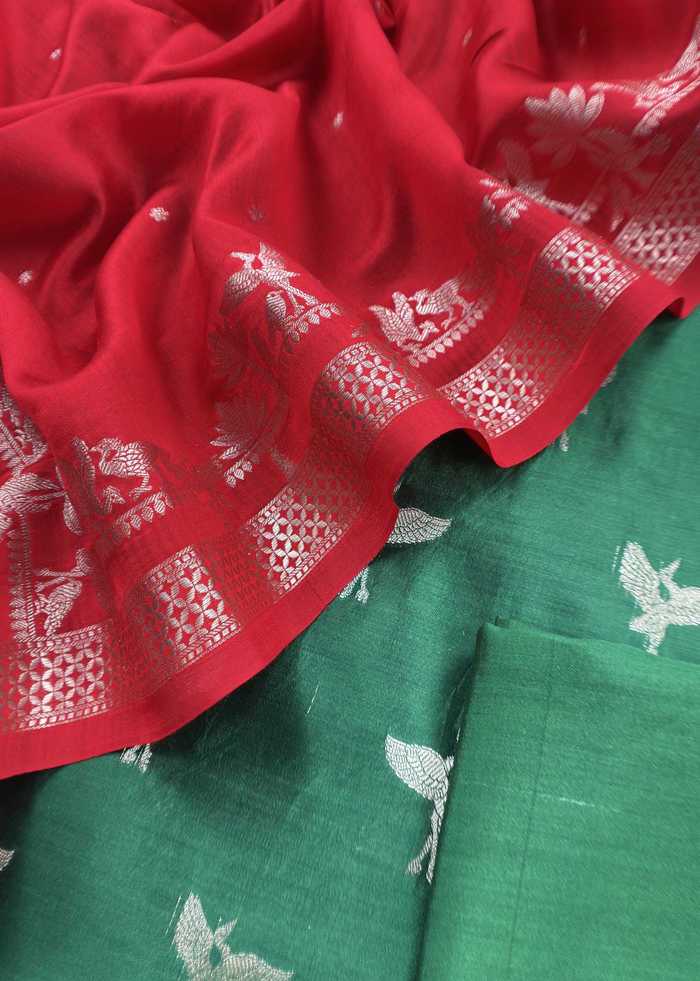 Red Green Son chiraiya Pure Silk suit fabric with Gold weaving