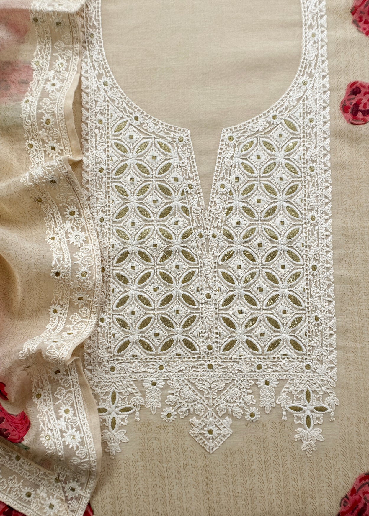 Premium quality mulmul unstitched suit with dupatta

