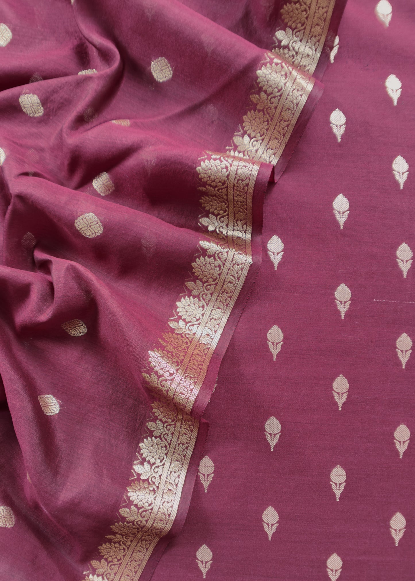 Handloom Munga Silk Suit With Zari Weaving