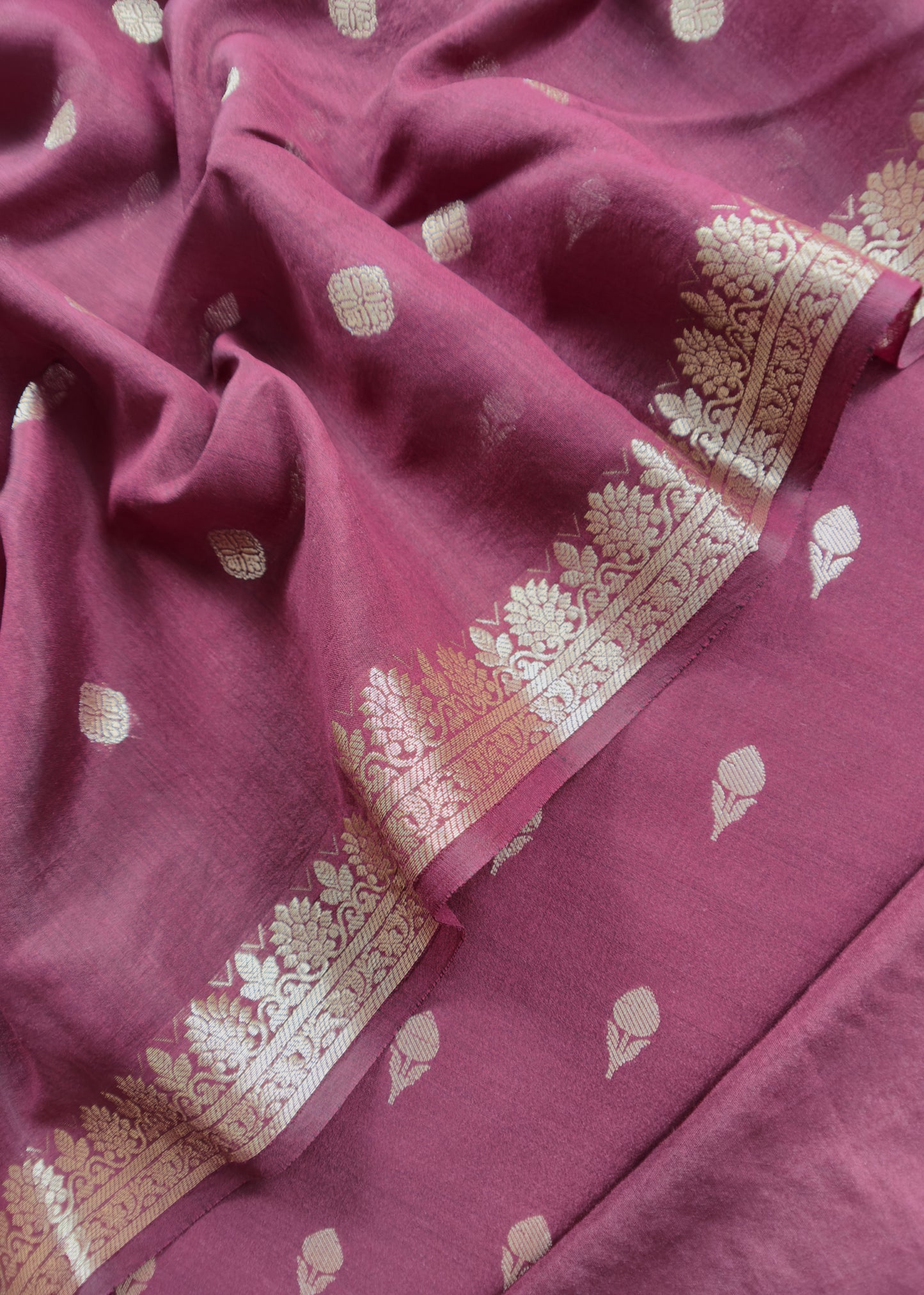 Handloom Munga Silk Suit With Zari Weaving