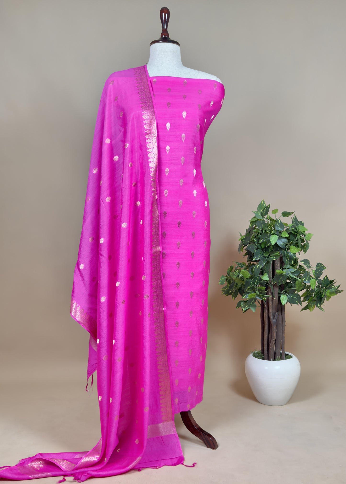 Handloom Munga Silk Suit With Zari Weaving