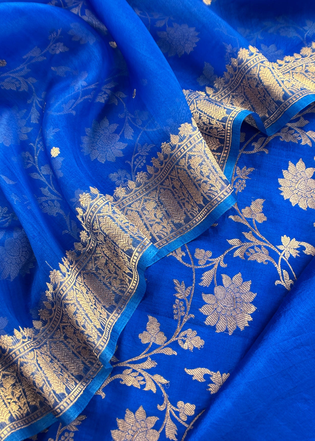 Buy wedding wear suit in silk fabric

