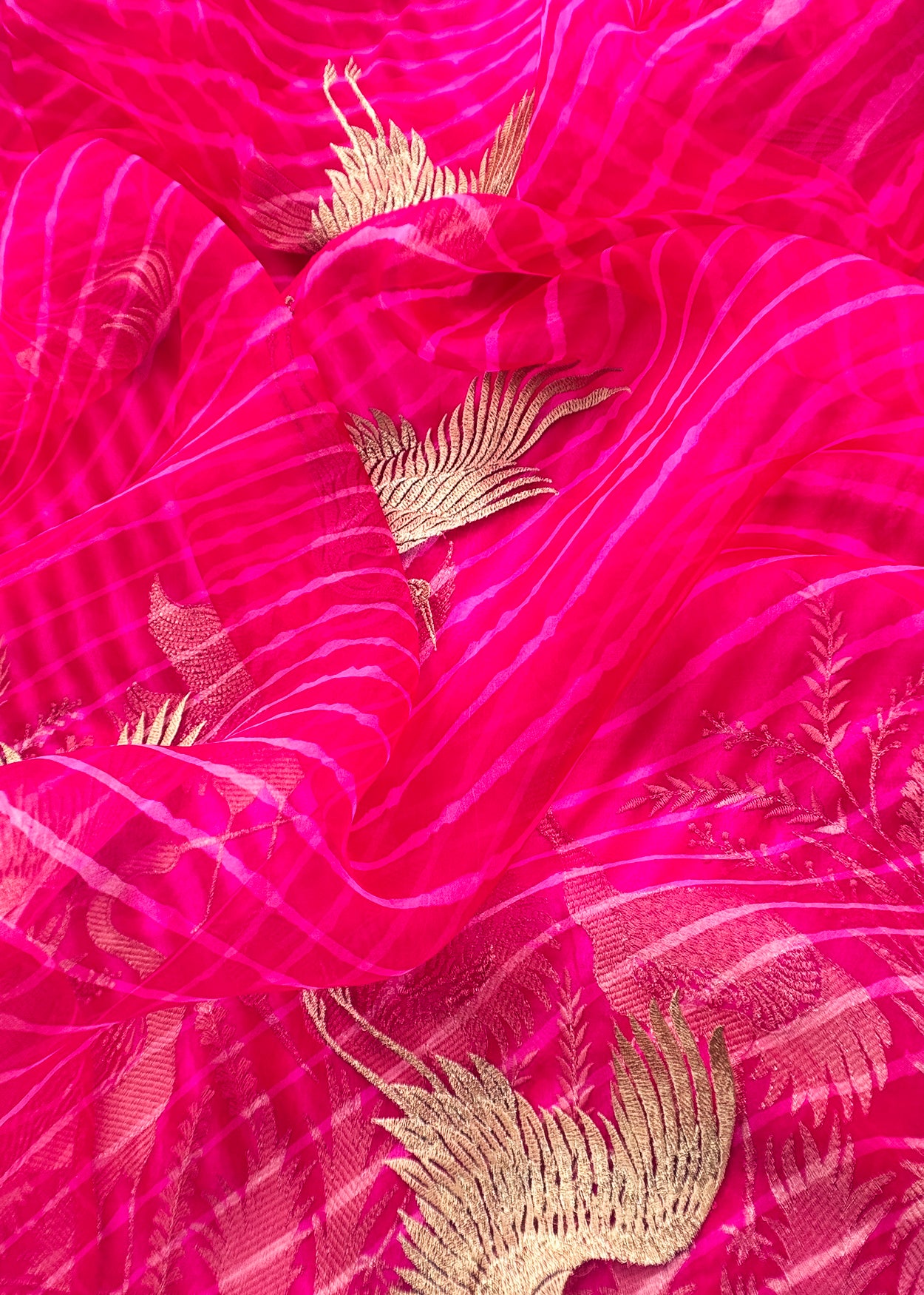 Pink Pure Lehariya Silk Suit With Kora Silk Dupatta