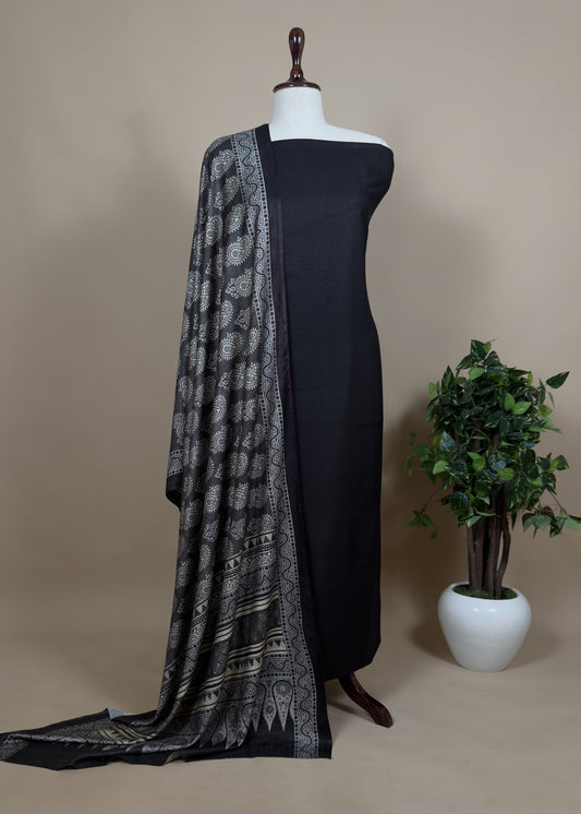 Black Pashmina Suit With Digital Print Dupatta