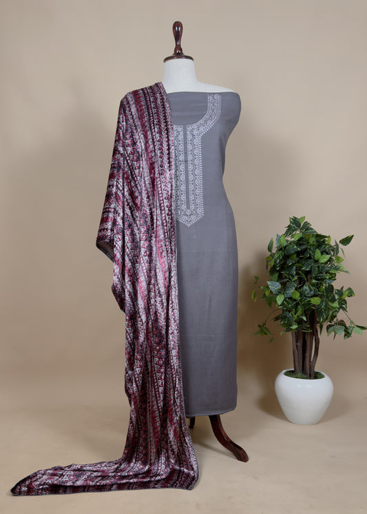 Grey Pashmina Suit With Velvet Stall