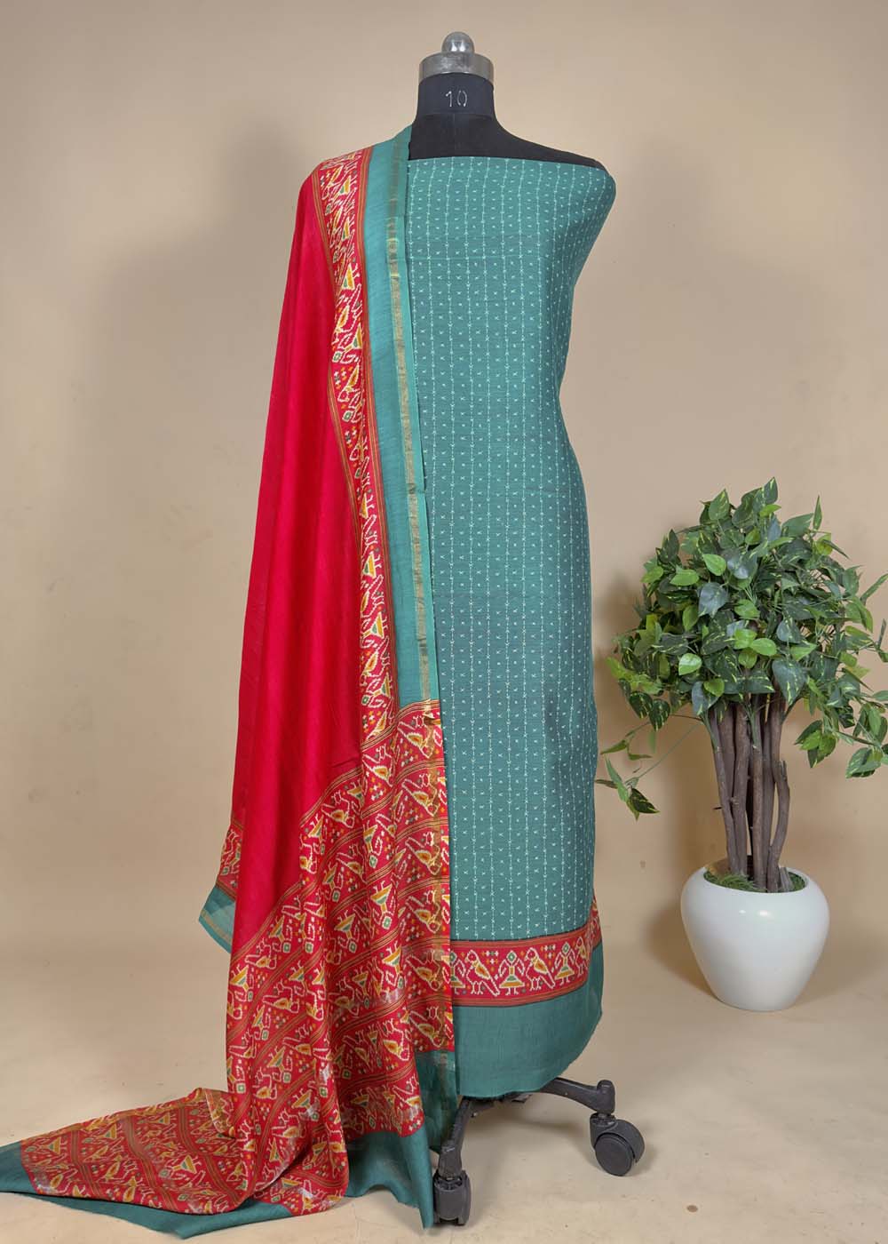 Red Black  Patola Maheshwari Silk Suit Set