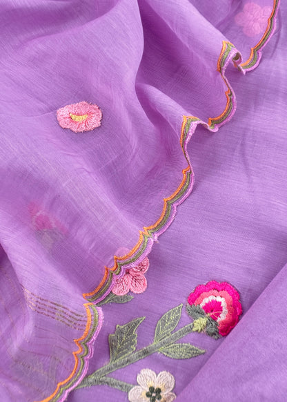 Mulmul suit set with resham embroidery

