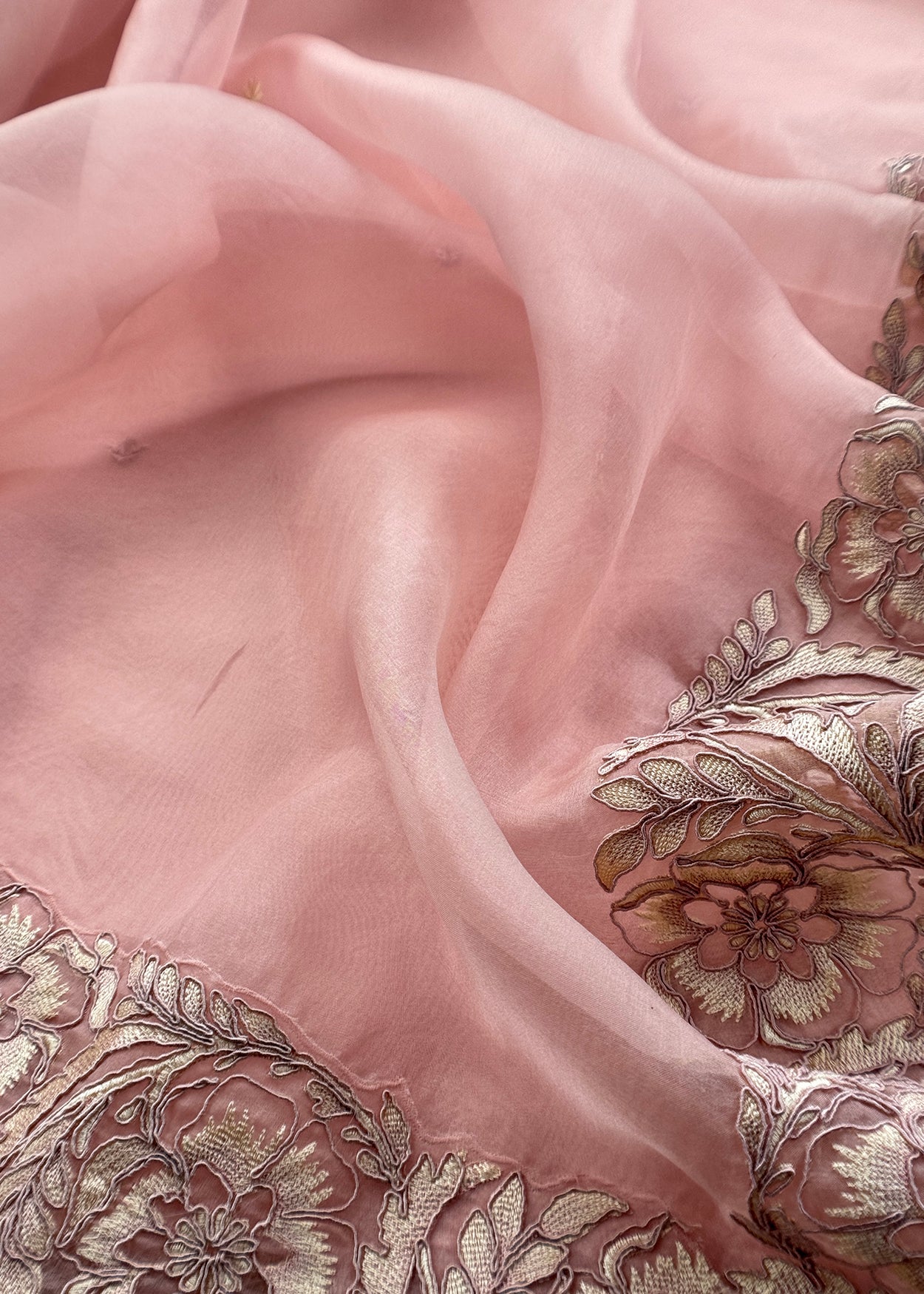 Buy organza suit online in india

