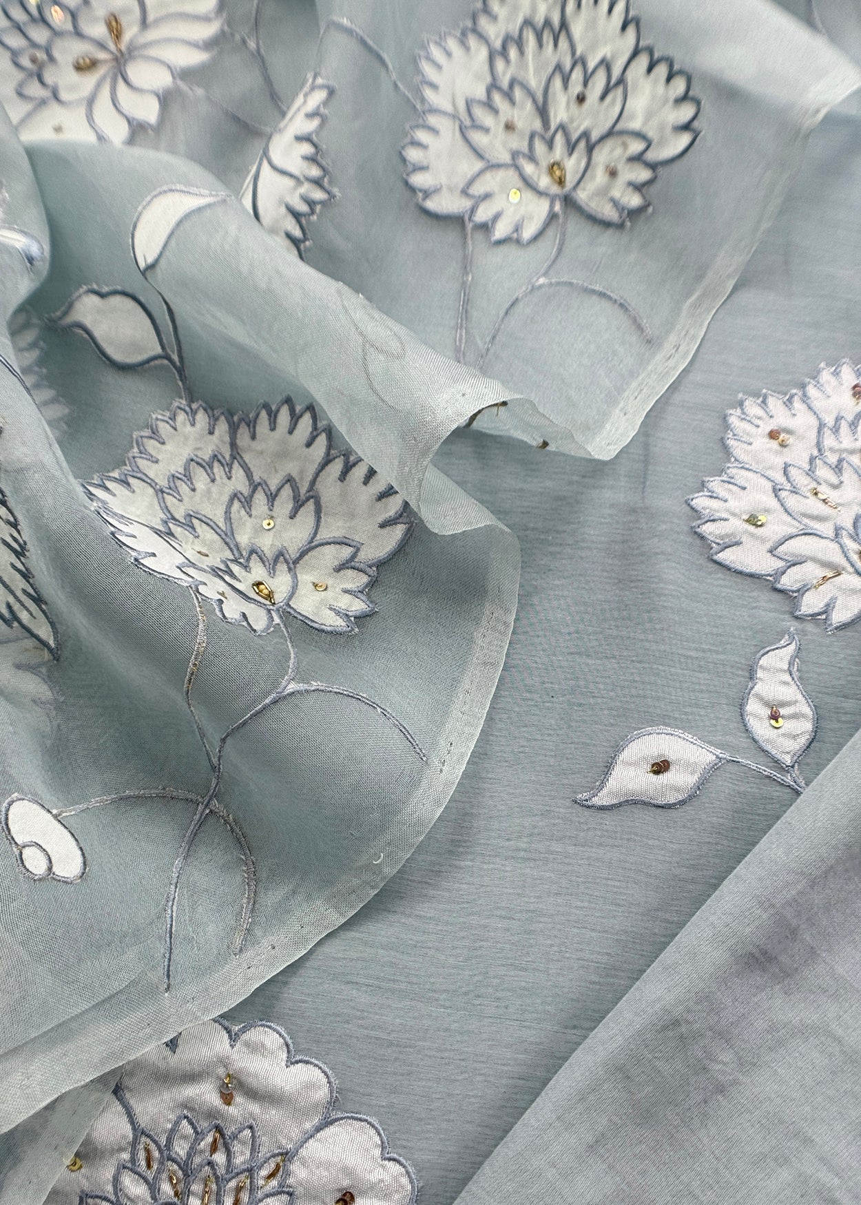 pure mulmul suit with organza dupatta

