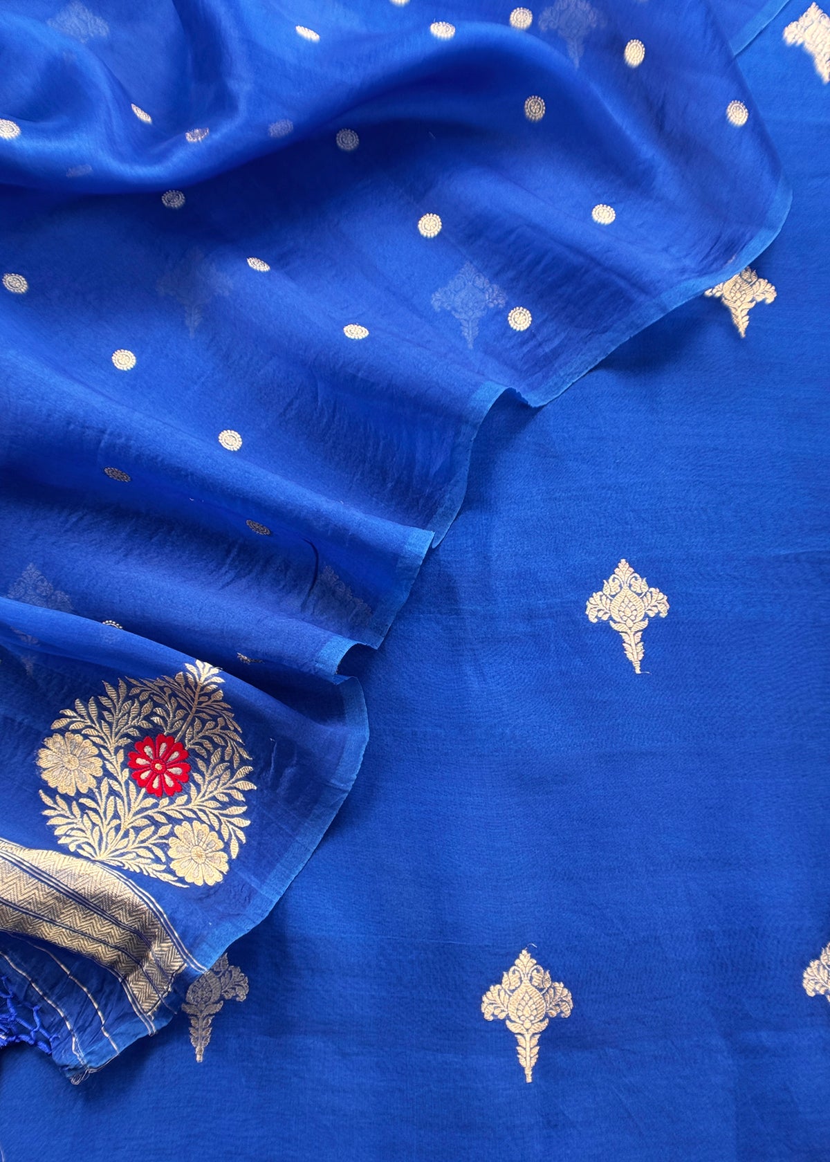 Premium quality kora silk unstitched suit with dupatta

