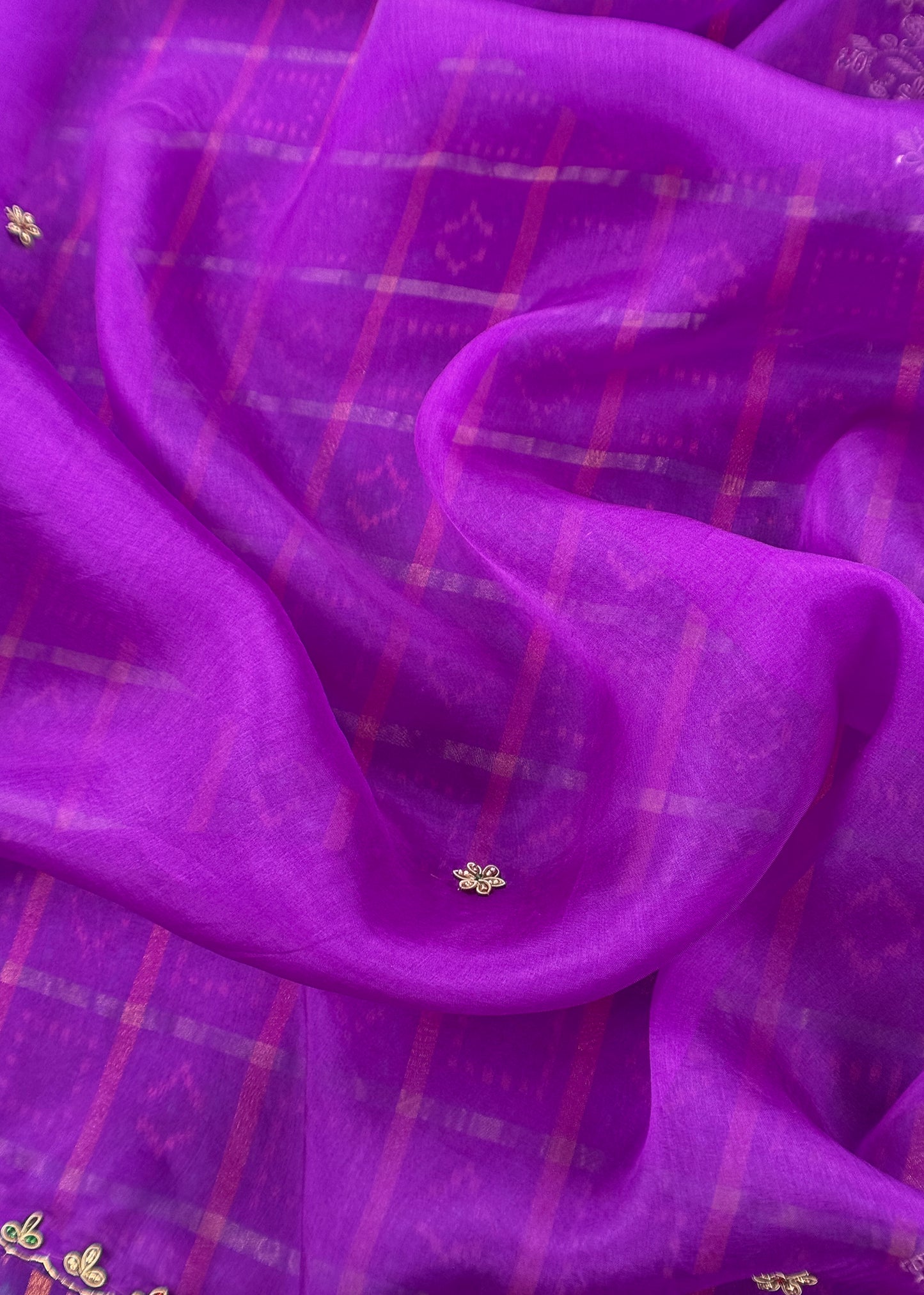 Mahalakshmi Violet Handloom Ikkat gold checks kurta and Organza dupatta with Jadau zardosi zari Handwork
