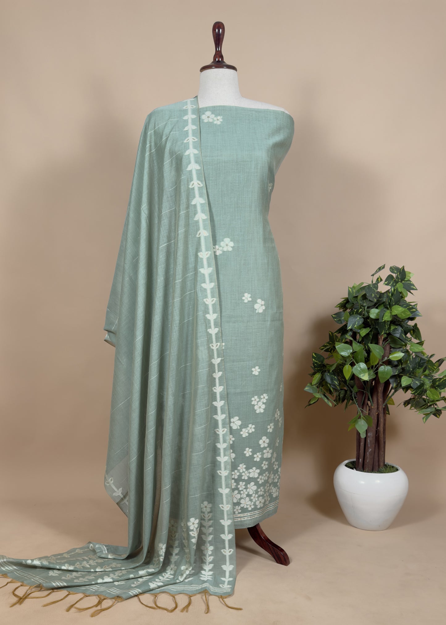 Green Jamdani Weaved Unstitched Suit In Chanderi