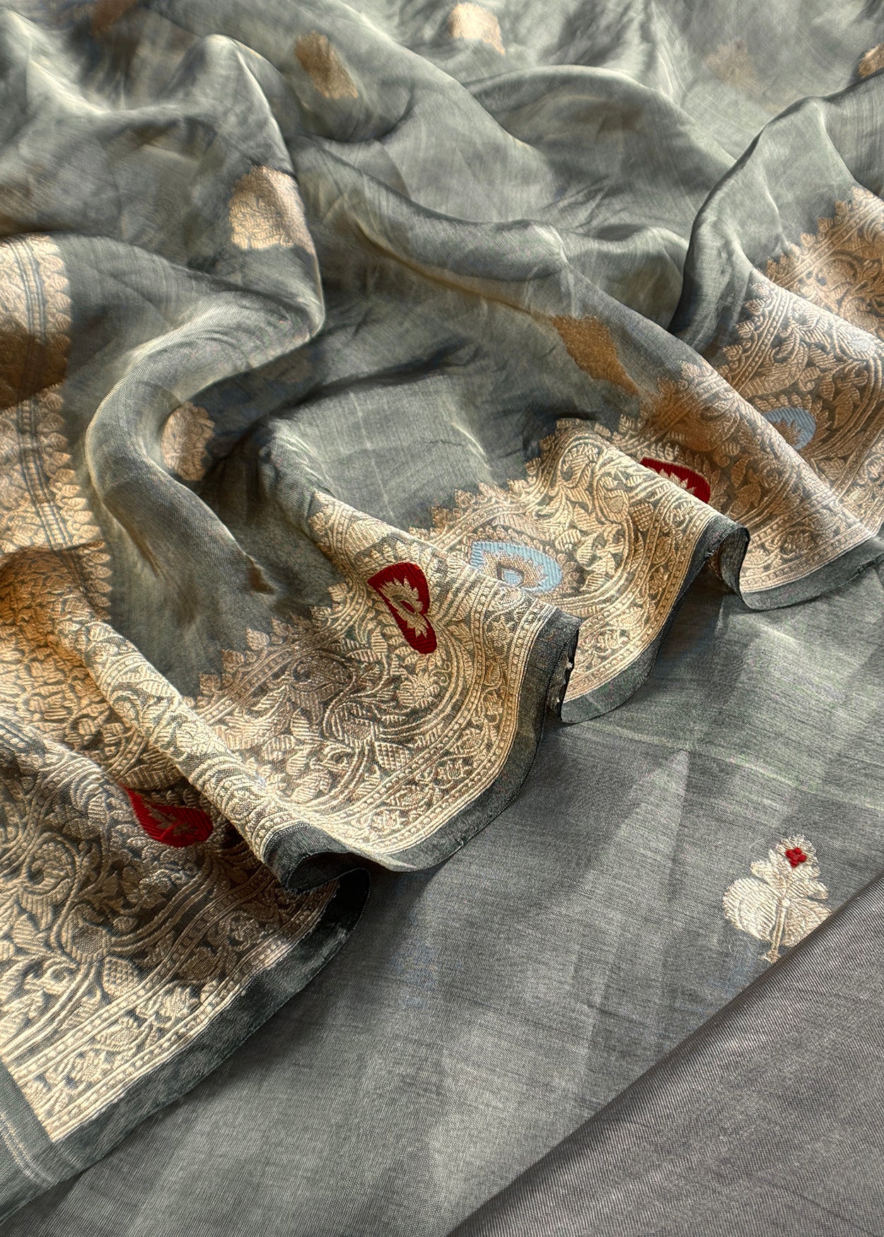 Handloom tissue silk unstitched suit fabric

