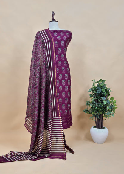 Red Ajrakh Kurta and Dupatta in Pure Maheshwari Silk Fabric