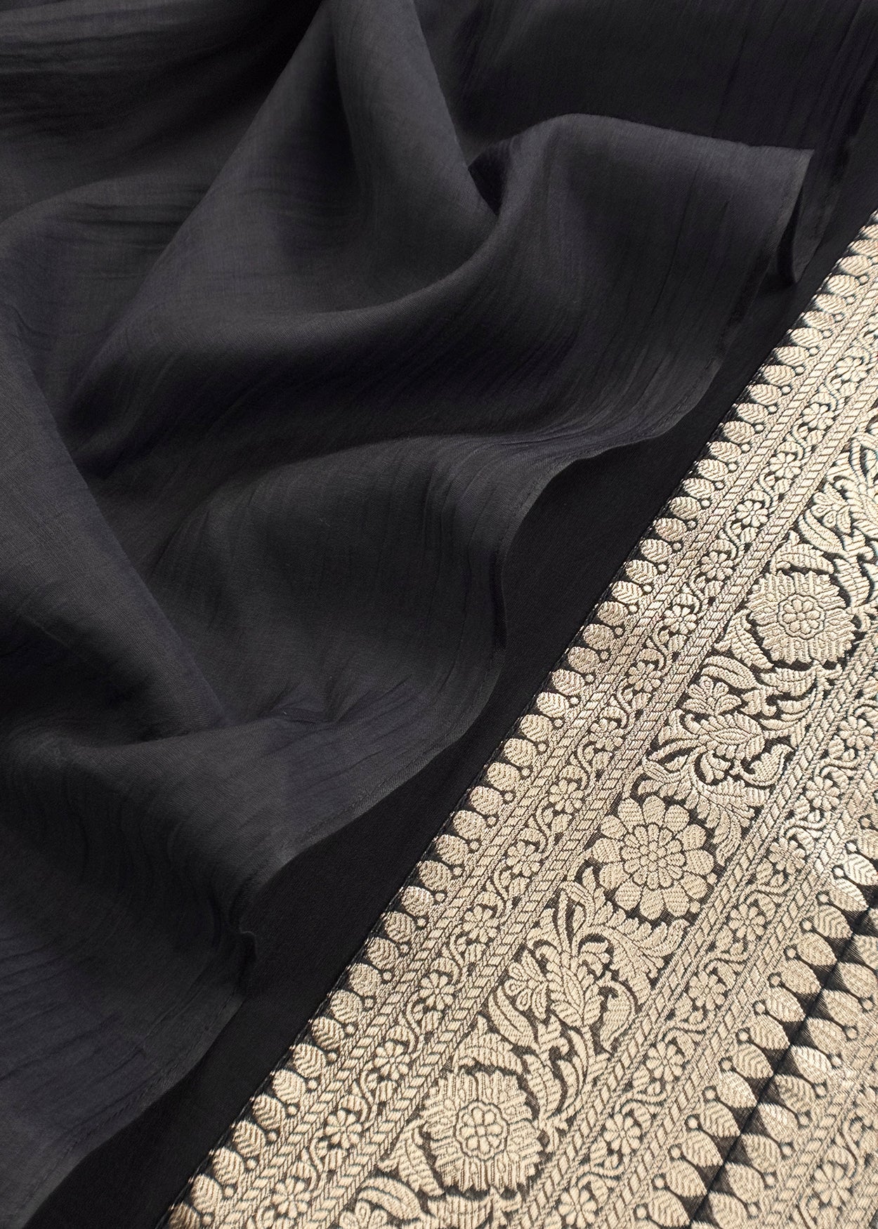Festive celebration silk suit at the best price