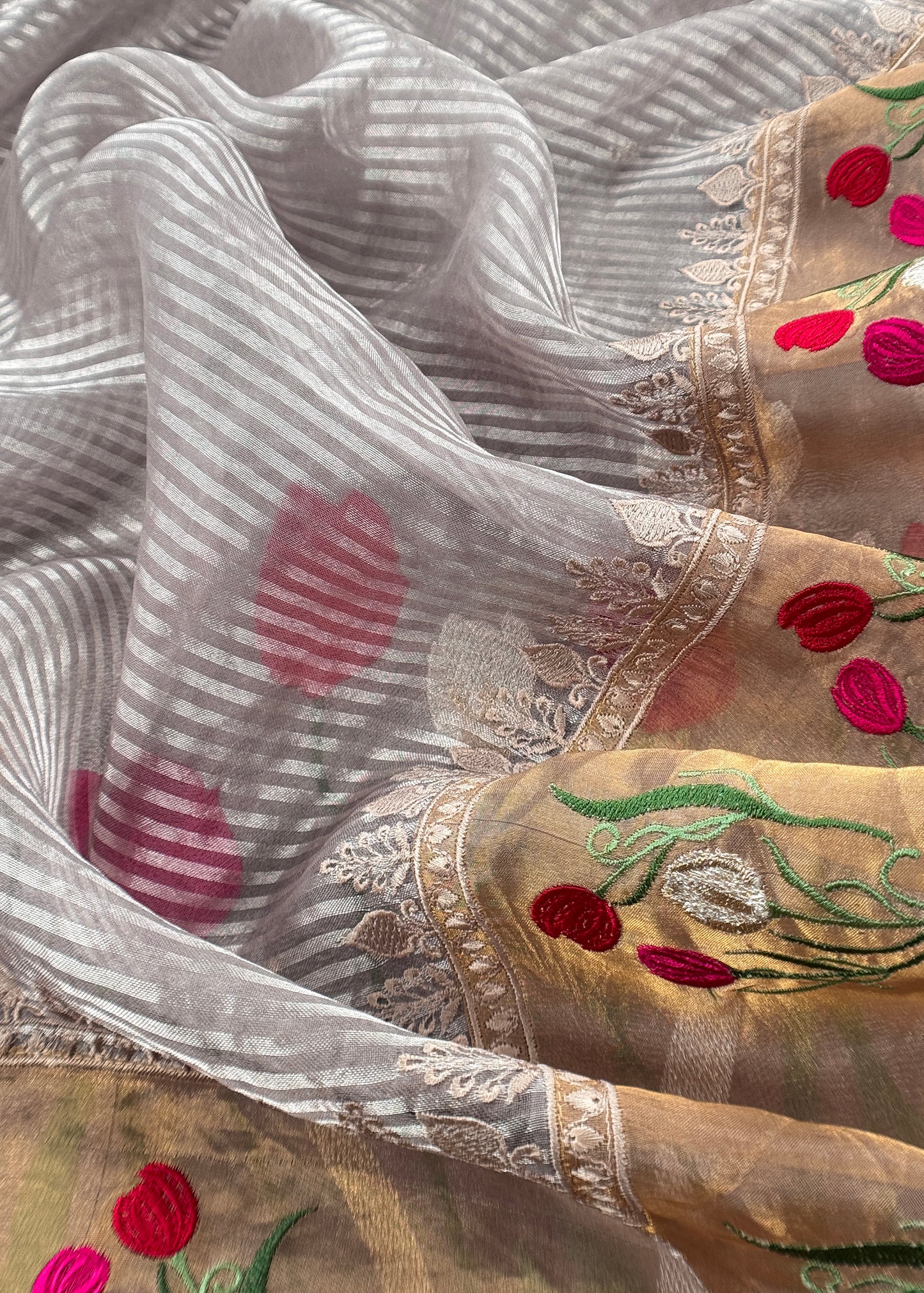 Luxury handloom tissue silk suit with silk dupatta

