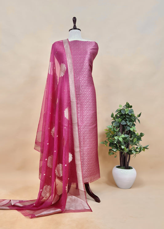 Pink Brocade Kurta With Organza Dupatta