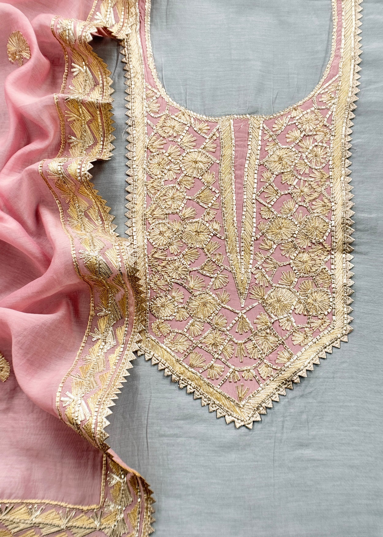 Handloom mulmul unstitched suit fabric


