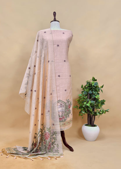 jamdani weaved suit for gifting mom

