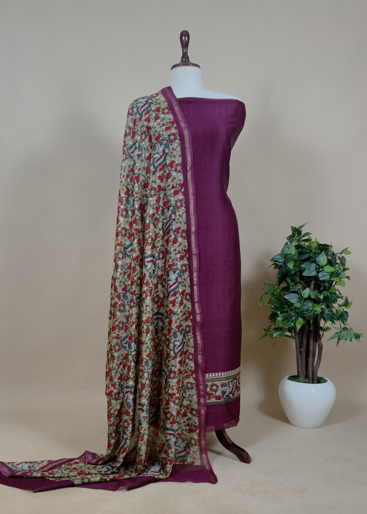 Red Handloom Maheshwari Silk Unstitched Suit with Kalamkari Dupatta