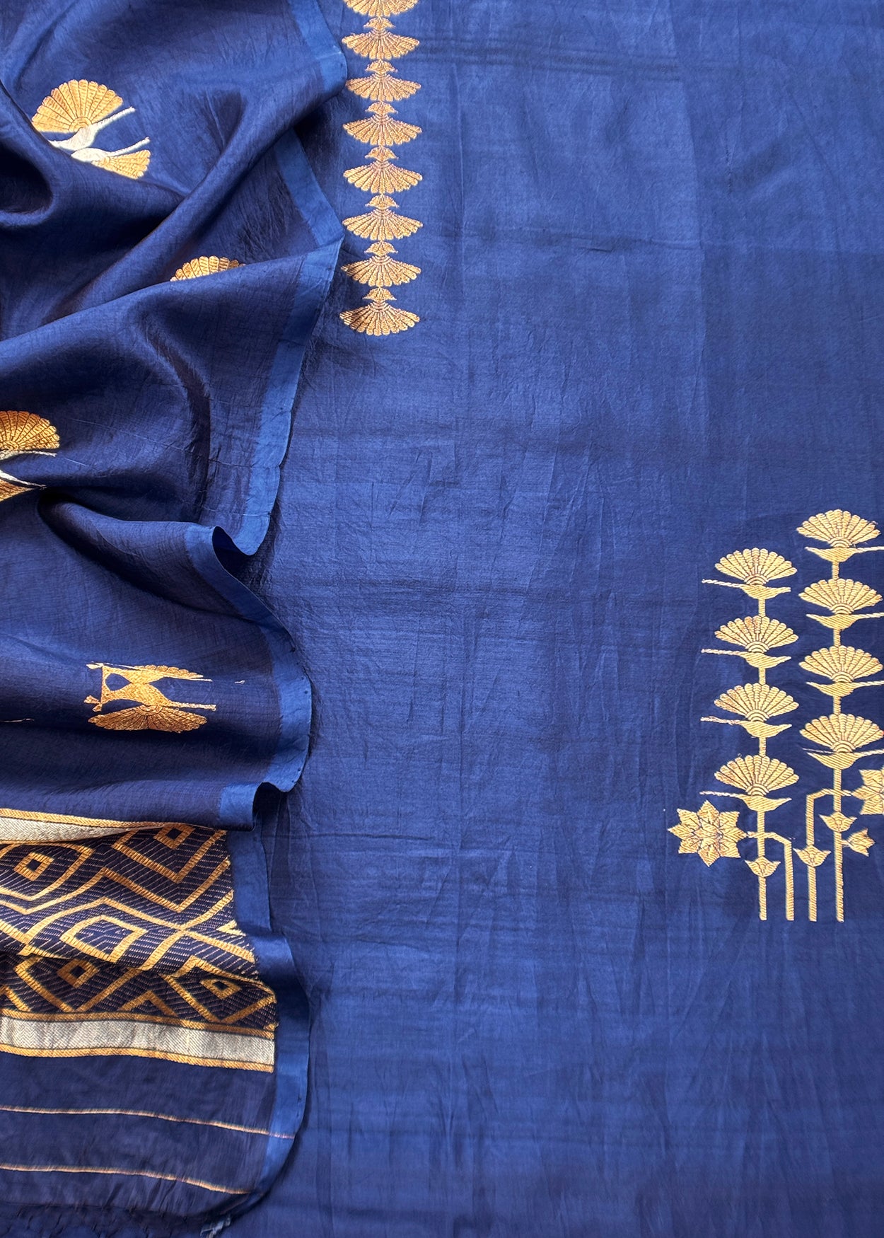 Midnight Blue Handloom Silk Unstitched Suit Fabric With Kadwa Weaving