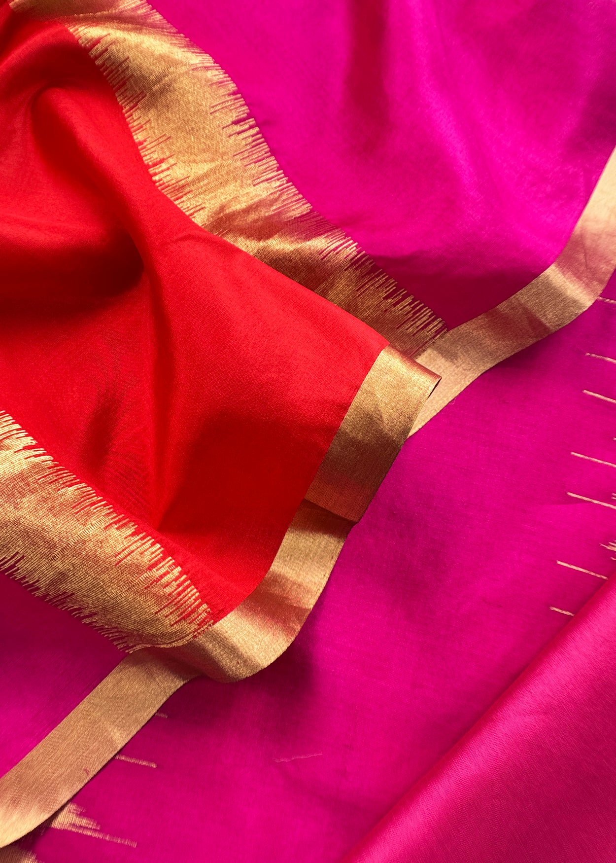 30Kalasheel Luxe Deep Pink Chiniya Silk With Gold Ikkat Weave