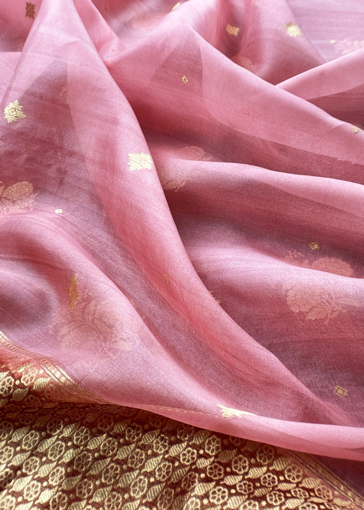 Maroon And Pink Handloom Silk Suit with Kora Silk Dupatta With Gold Kadwa Weaving