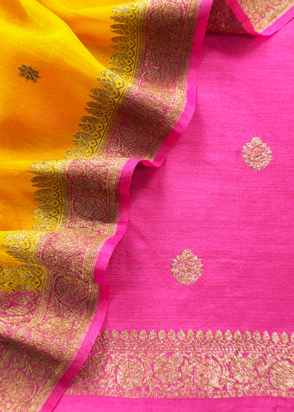 Pink Handloom Raw Silk Kurta And Kora Silk Dupatta With Gold Kadwa Weaving