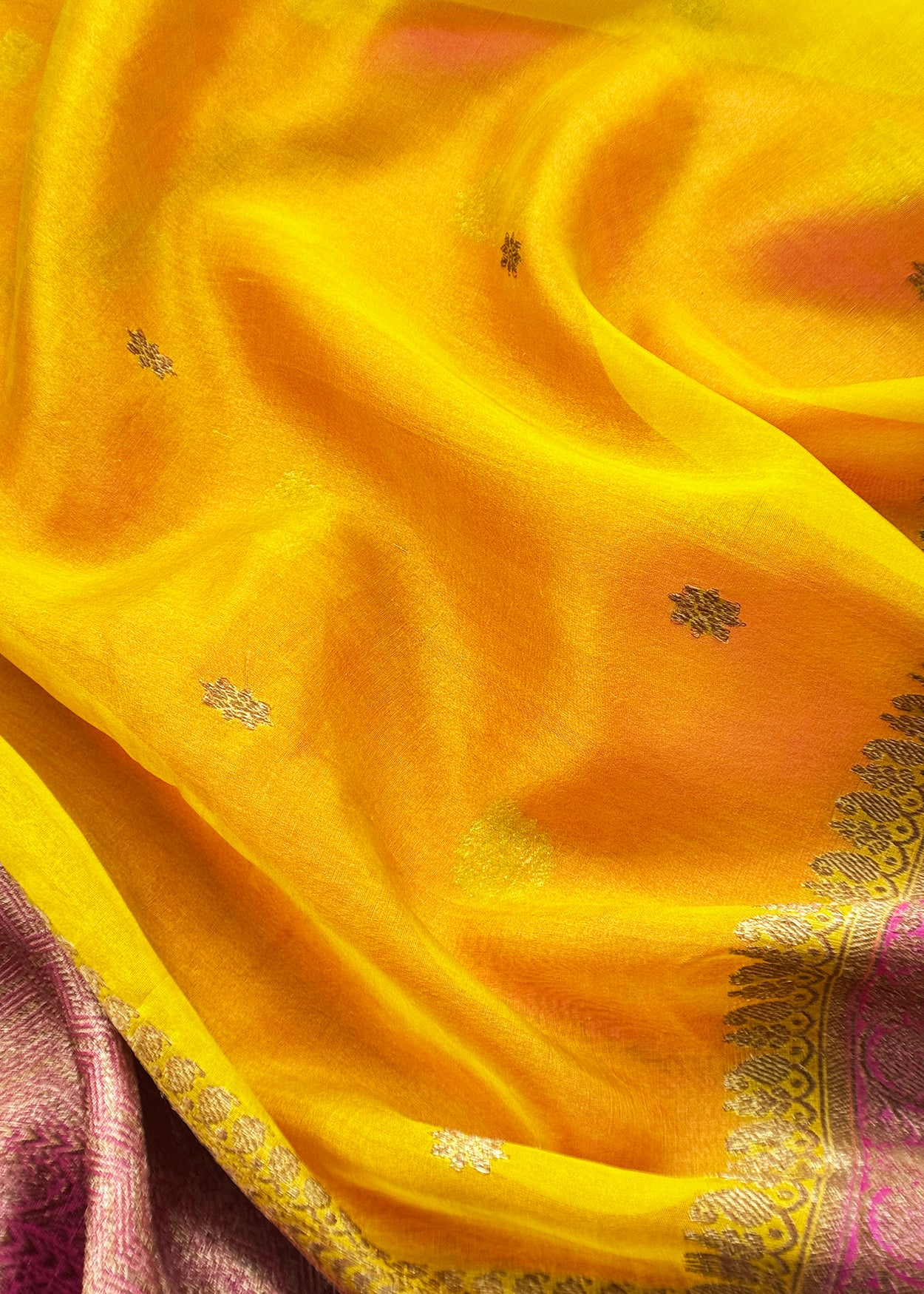Pink Handloom Raw Silk Kurta And Kora Silk Dupatta With Gold Kadwa Weaving