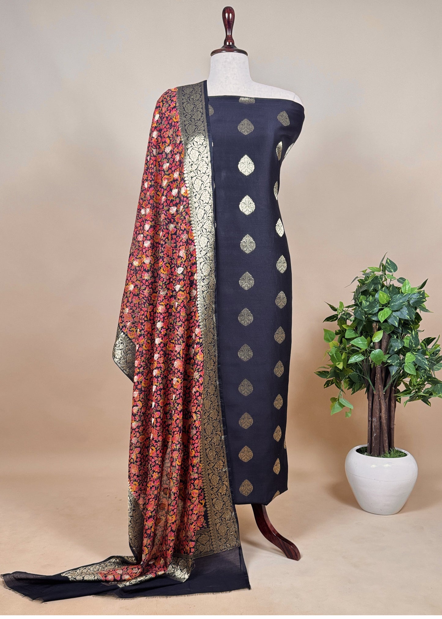 Black Banarasi Suit With Kalamkari Dupatta