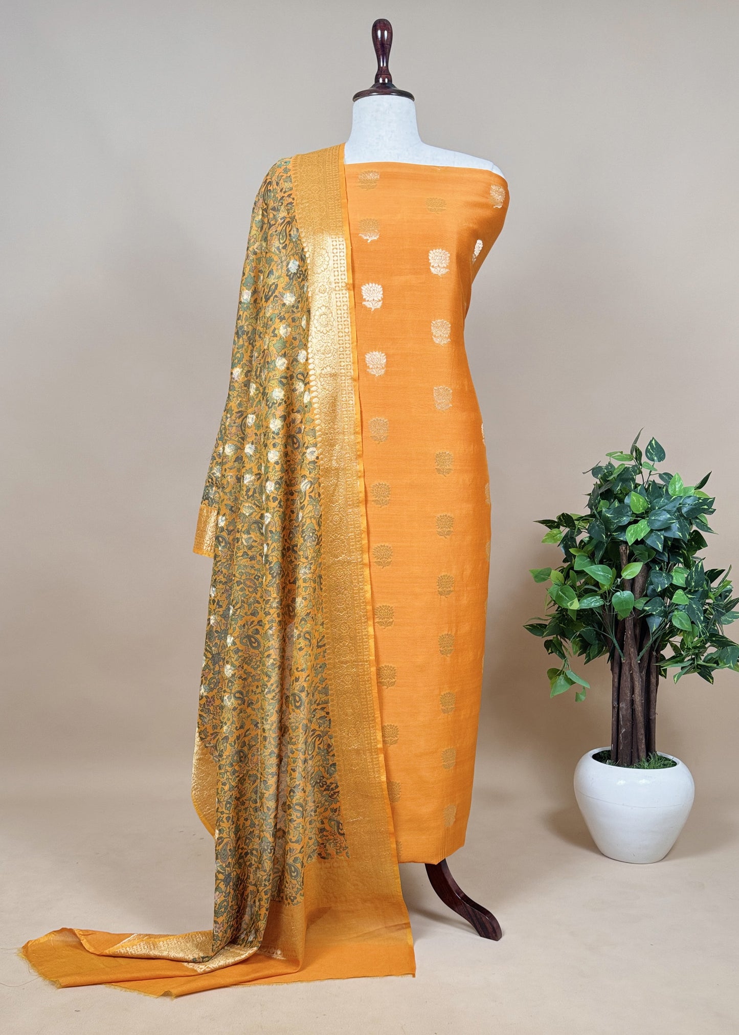 Banarasi Suit With Kalamkari Dupatta