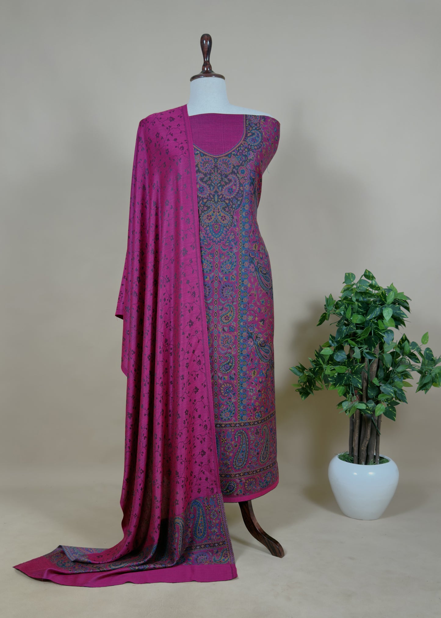 Handloom Pashmina Suit With Kani Zari Weaving