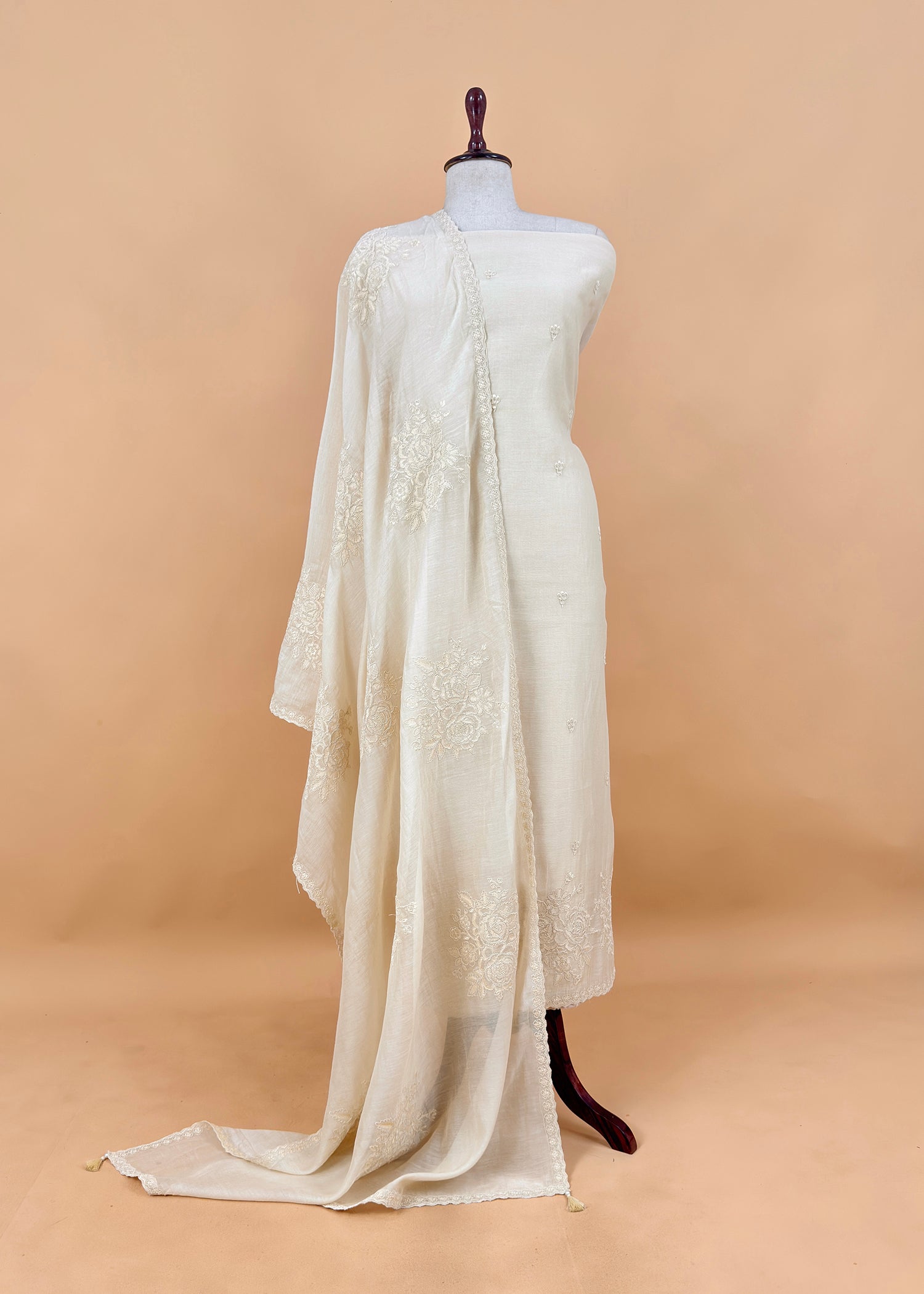 Mulmul suit gifting for women

