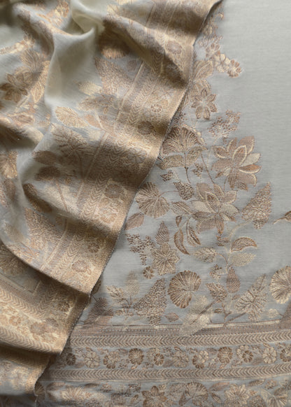 Squirrel Grey Premium Kani Silk Suit With Kani Zari Weaving