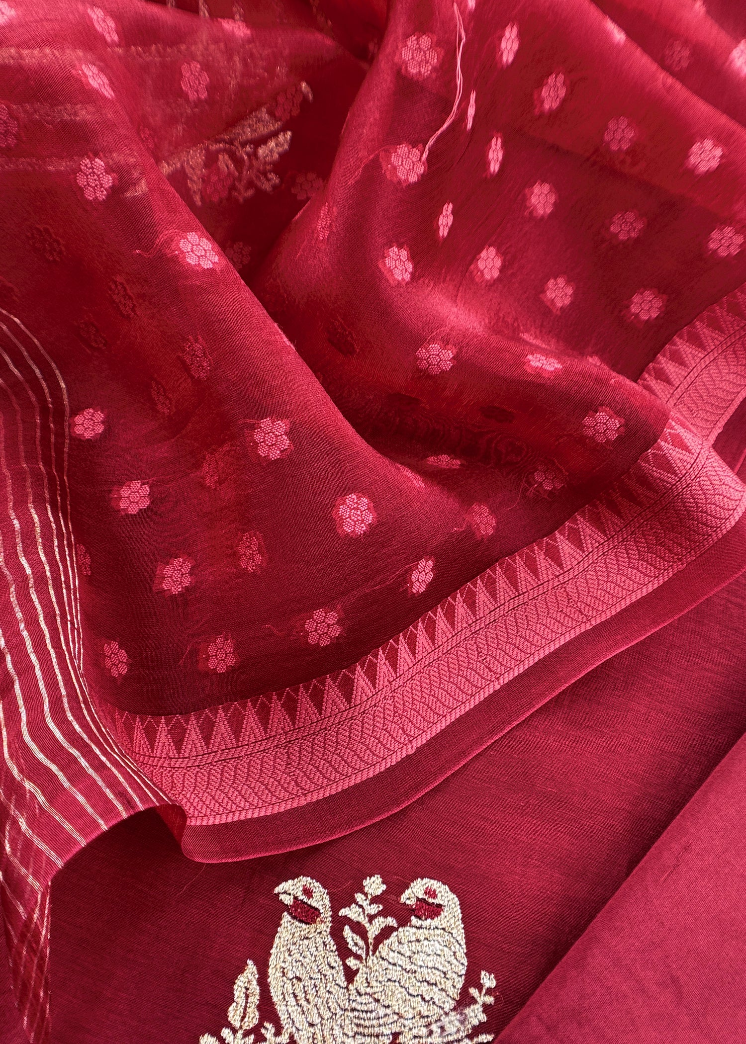 pure mulmul suit with organza dupatta

