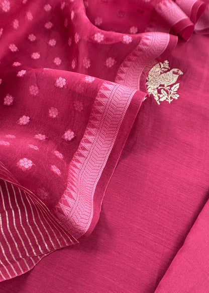 pure mulmul suit with organza dupatta

