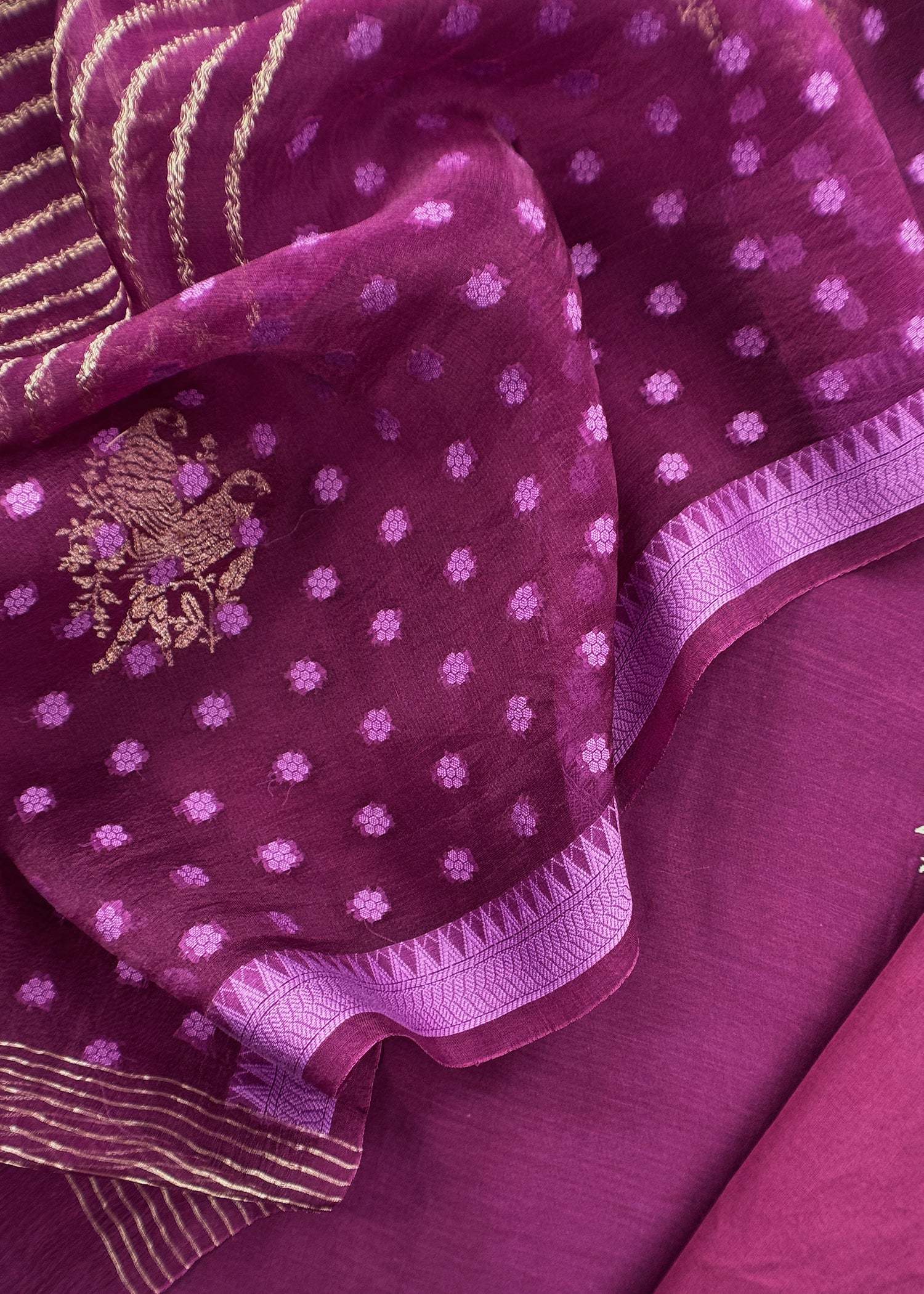 pure mulmul suit with organza dupatta

