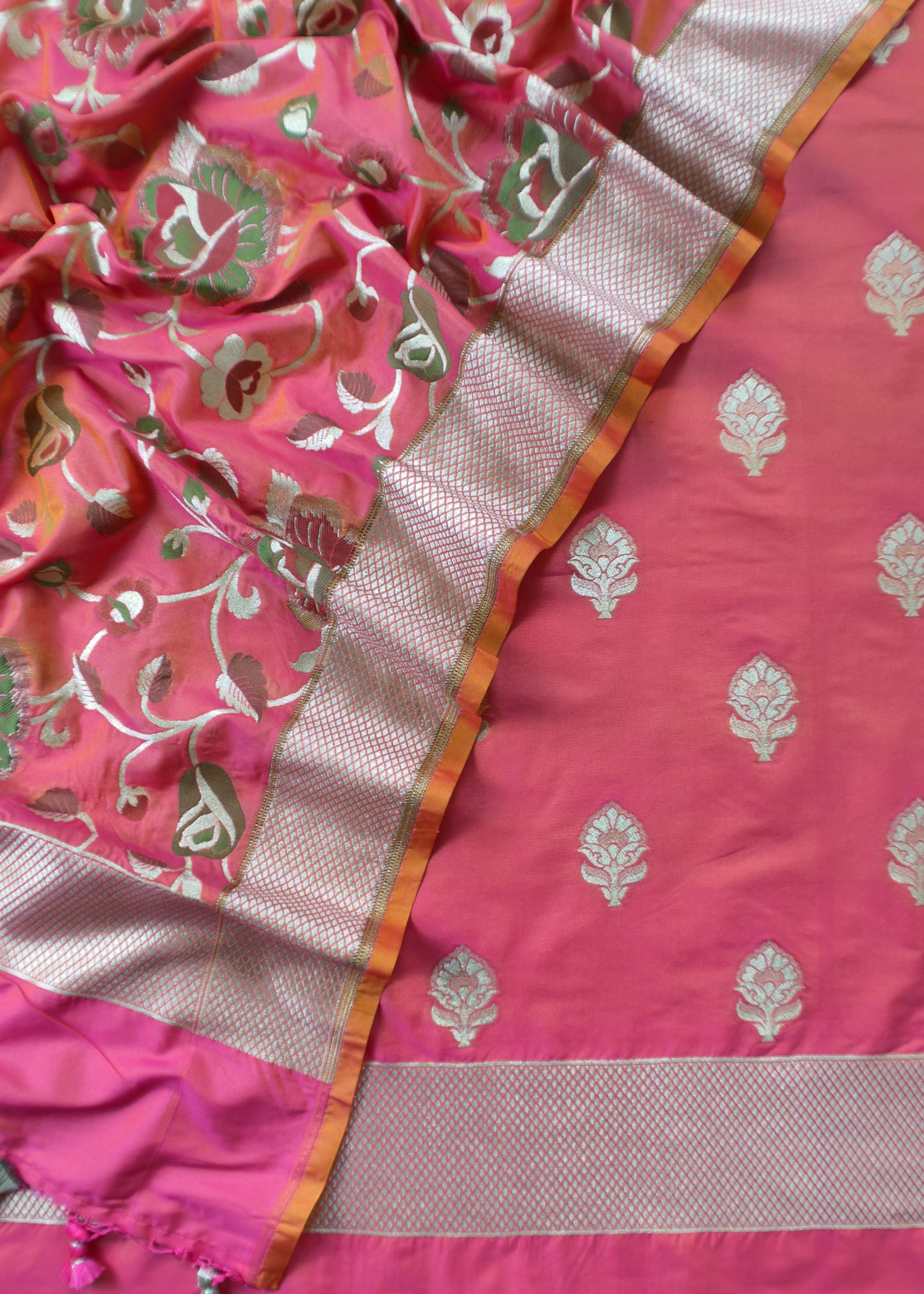 Handloom Phool-Patti Weaving Suit In Katan Silk