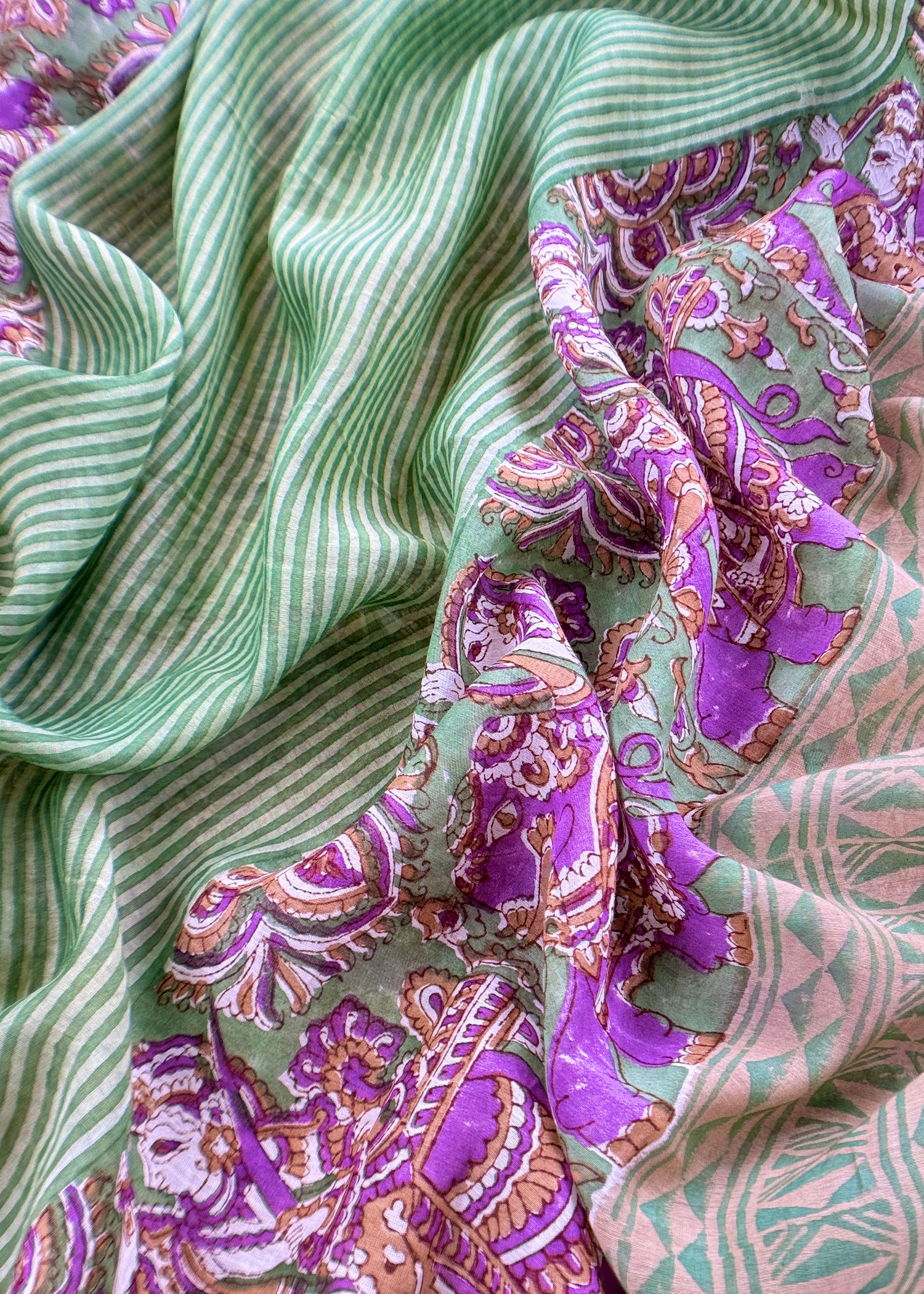 Mul cotton suit gifting for women

