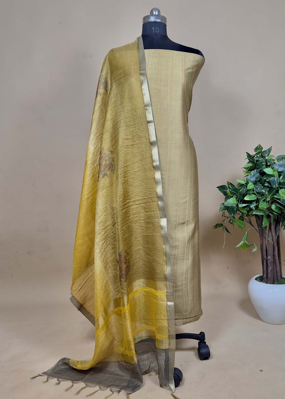Yellow Maheshwari Silk Suit Zora Kota Dupatta