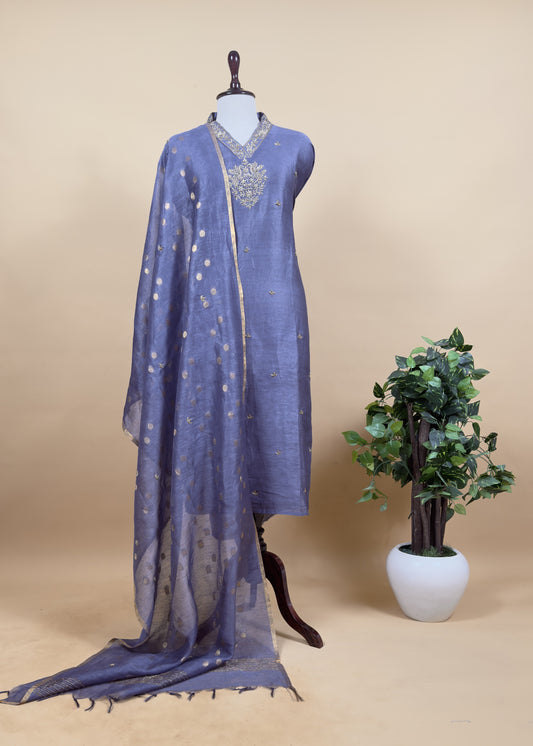 Timeless Wedding Suits For Ethnic Wardrobe

